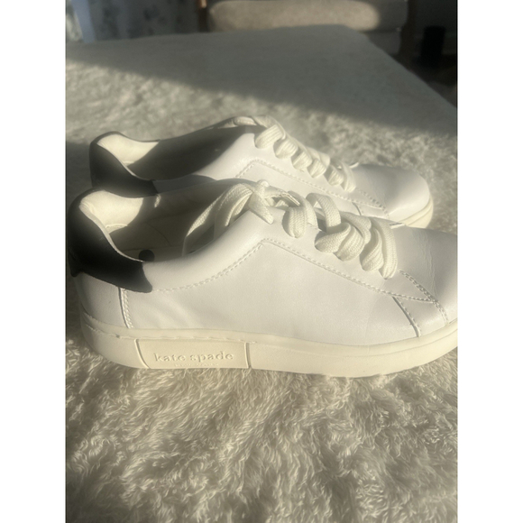 Kate Spade Lift Leather, Athletic Shoes, Arctic White, Black Size 7.5 Spades - Picture 9 of 16